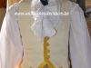 gilet_sur_mannequin_Maximilien_Antoine_de_BAILLET_de_LATOUR_uniformesdempire_be